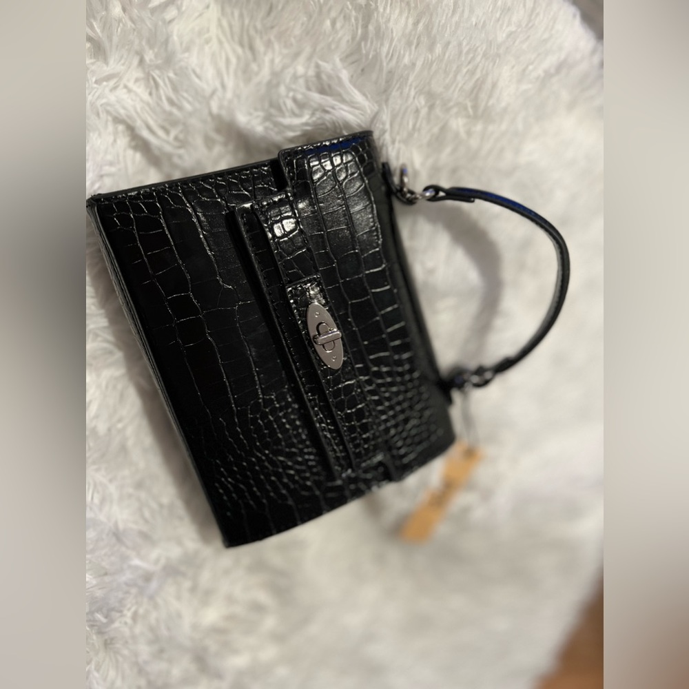 Croc style crossbody